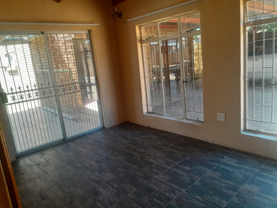 3 Bedroom Property for Sale in Bodorp North West